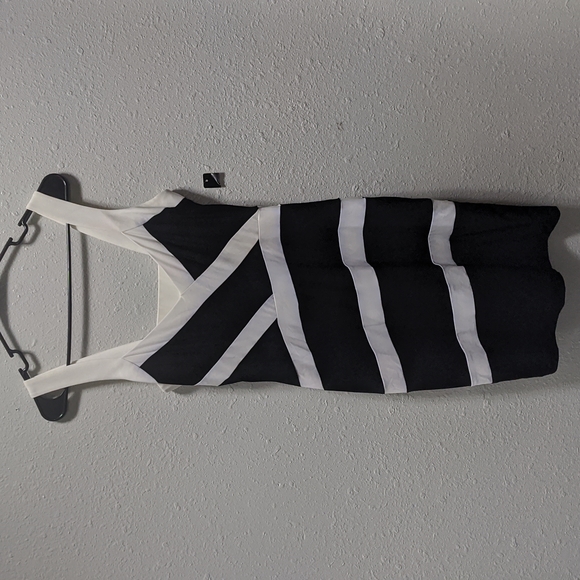 Bisou Bisou Dresses & Skirts - Bisou Bisou dress. Black and white. Size 6